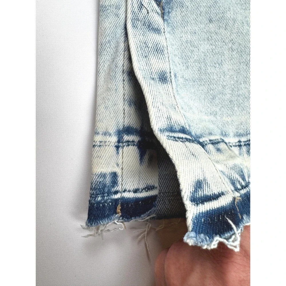 Artemis‎ Vintage The Modern Curvy Juniors Light Acid Wash Jeans Size 13/30